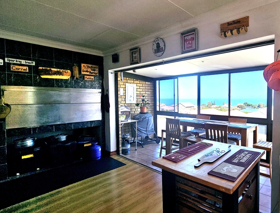 3 Bedroom Property for Sale in Dana Bay Western Cape